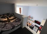 Radmoor House Loughborough Student mezzanine rooms - Bedroom