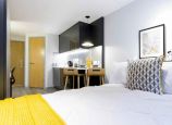 Forest Rise Loughborough - Student Bedroom with kitchen and double bed