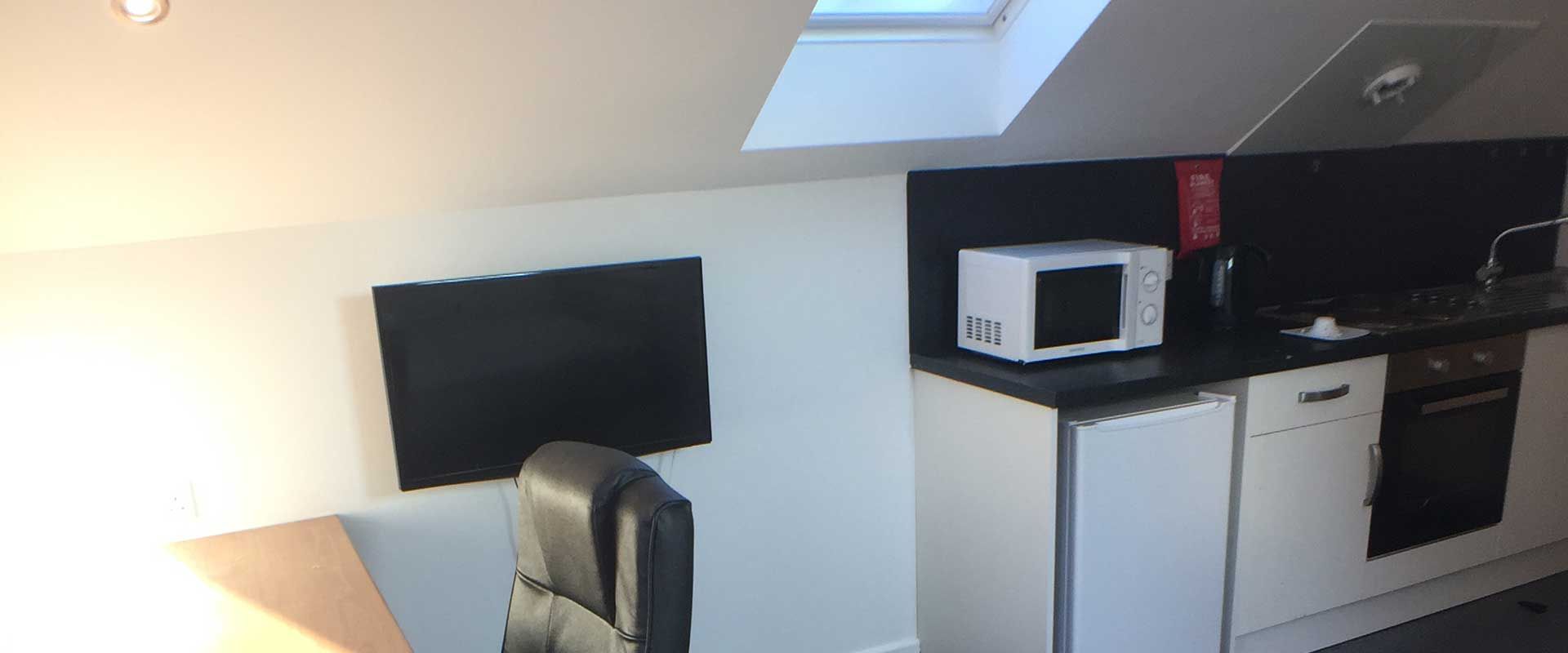 Radmoor House Loughborough Student Accommodation - Enjoy a flat screen TV in every room