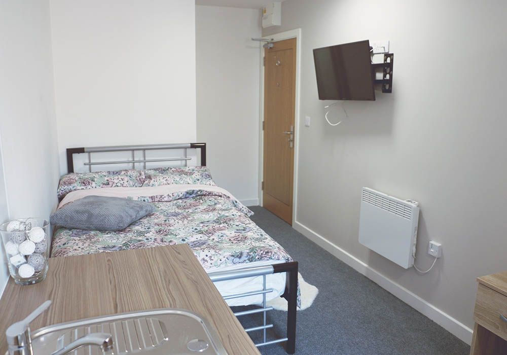 Leicester Student Studio - compact space with all facilities
