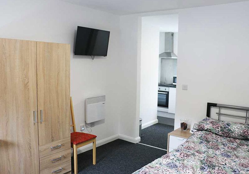 Loughborough Student Accommodation - Forest Rise one bed flat offers huge living space