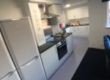 Student Accommodation Loughborough - shared newley fitted kitchen