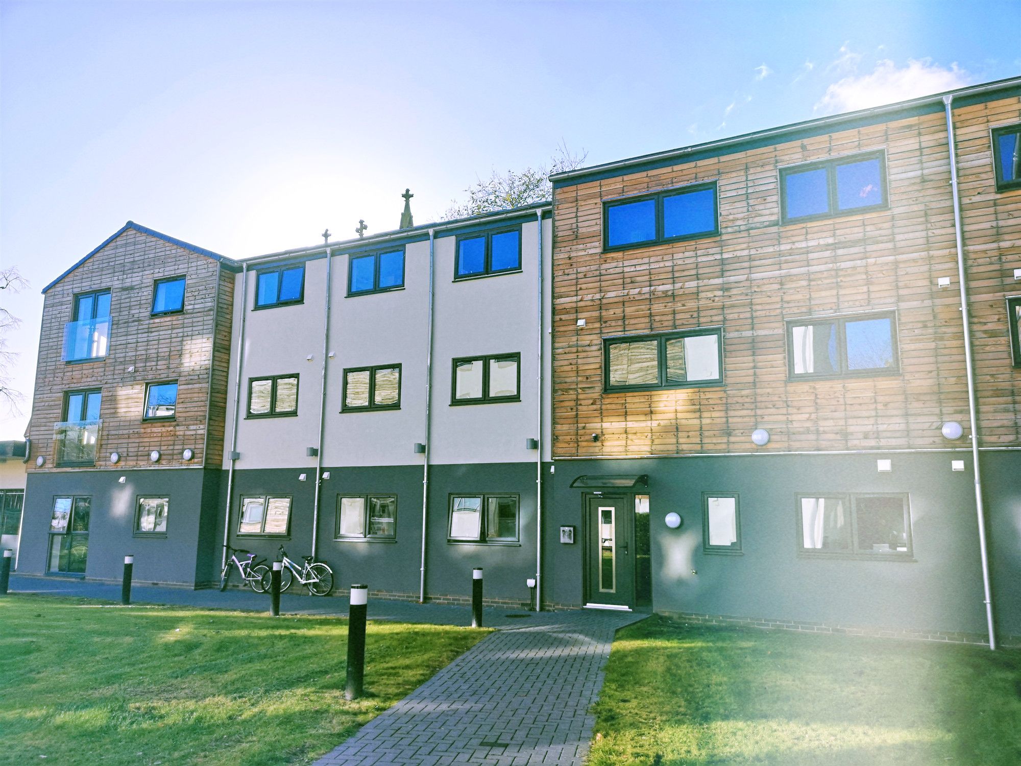 Forest Court Student Accommodation in Loughborough - Large selection of 199 en-suite rooms for all budgets