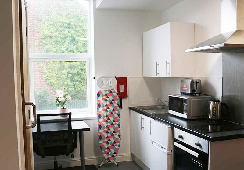Loughborough Student Accommodation - Forest Rise standard studios with kitchen